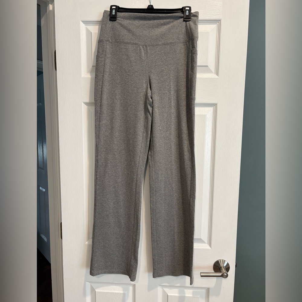 New, RBX Women's Gray gym/yoga Pants, with pockets. Size medium